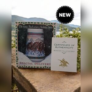 Budweiser Cyldesdales 1993 Holiday Beer Stein Special Delivery Embossed vintage